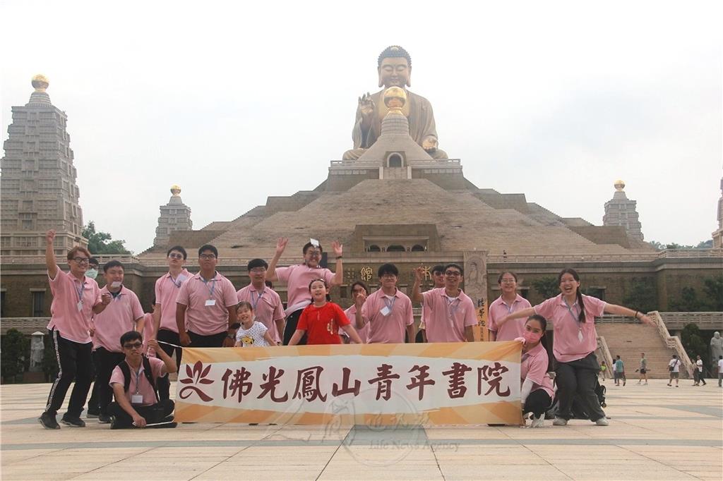 菩提葉上寫心願  鳳山青年盼落實環保與心保